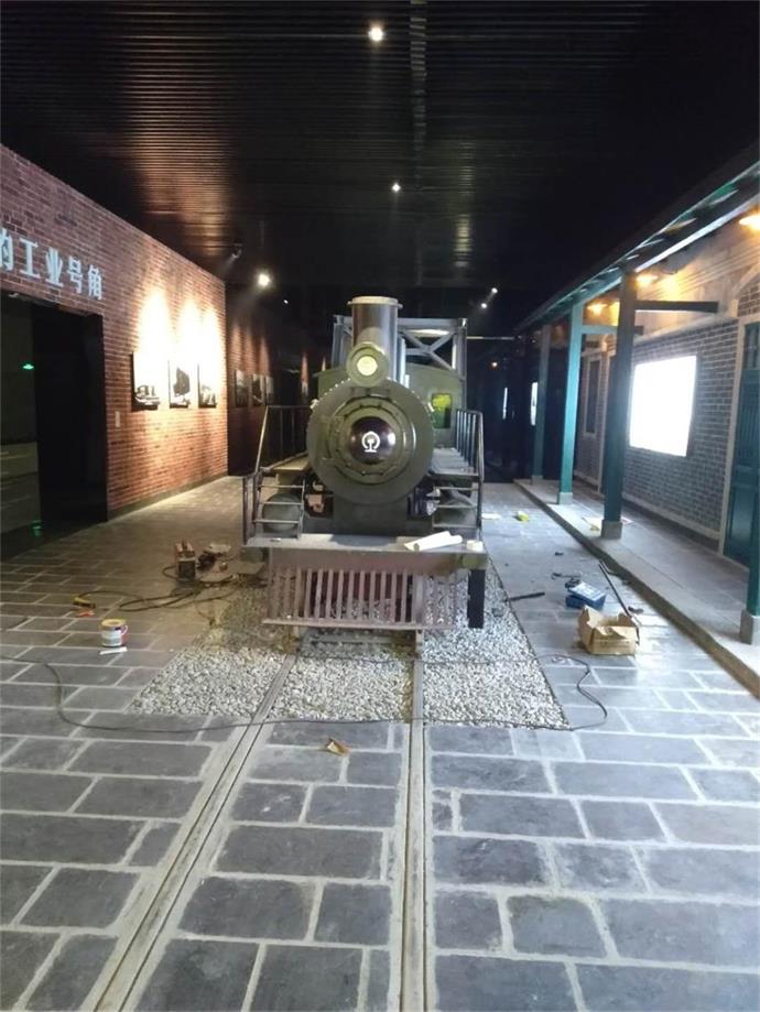 容县蒸汽火车模型